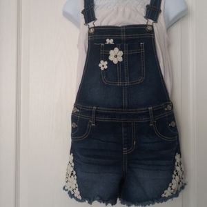 Overall jean shorts